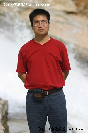 XToolsCRM的營銷總監(jiān) 謝億民